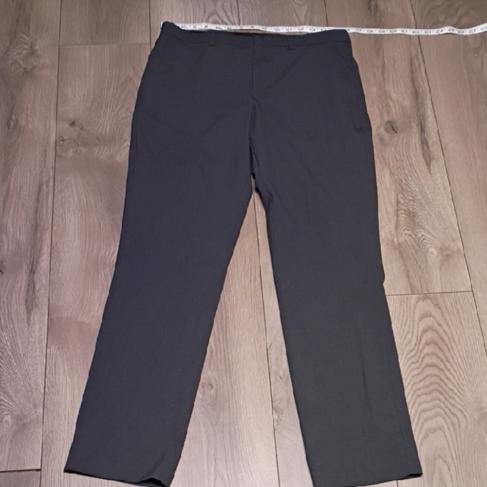 Calvin Klein Men's Charcoal Dress Pants‎